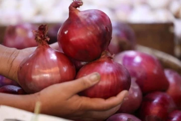 பல நோய்களை சீர் செய்யும் வெங்காயம்