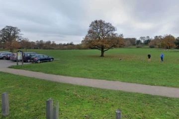 இங்கிலாந்தில் தொடர்ச்சியாக பெண்கள் தவறாக தொடப்பட்ட விவகாரம்: குற்றவாளி யார் என தெரியவந்ததால் அதிர்ச்சி