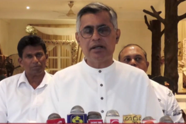 இலங்கையில் பலம்மிக்க அரசியல் மாற்றம் ; புதிய அரசியல் கூட்டணியை உருவாக்கும் சம்பிக்க | Sampika Ranavaka To Form A New Political Alliance