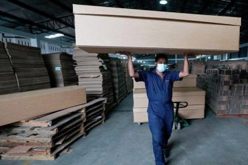 இலங்கையில் காகித சவப்பெட்டியின்  விலை என்ன தெரியுமா?