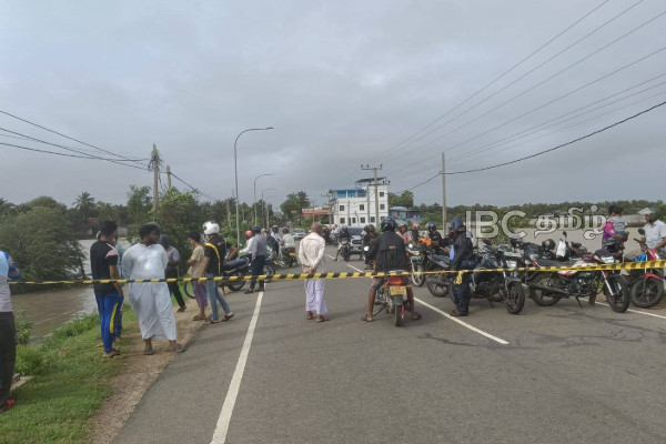 சீரற்ற காலநிலையினால் வடக்கு - கிழக்கில் தொடரும் பாதிப்புகள் | Due To Unfavourable Weather Conditions North East சீரற்ற காலநிலையினால் வடக்கு - கிழக்கில் தொடரும் பாதிப்புகள் | Due To Unfavourable Weather Conditions North East