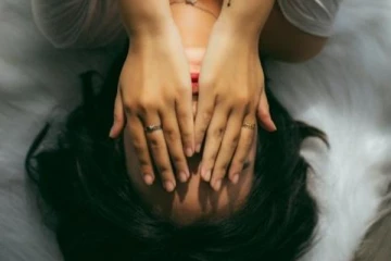 குளிர்காலத்தில் படுத்தும் மாதவிடாய் வலி - குறைக்க இதை ட்ரை பண்ணுங்க!