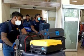 අමිහිරි පරාජයක් සහිතව ශ්‍රී ලංකා කණ්ඩායම අද දිවයිනට..