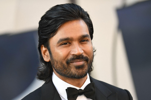 ஒரு நாளைக்கு நடிகர் தனுஷ் வாங்கும் சம்பளம்.. இத்தனை கோடியா!