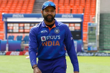 இலங்கை அணியுடனான போட்டியில் ரோகித் சர்மா செய்த செயல் - வைரலாகும் வீடியோ