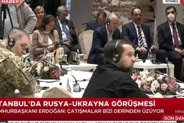 உக்ரைனுடனான சந்திப்பில் ரஸ்யாவின் விட்டுக்கொடுப்பு! நேட்டோ விடயத்தில் விடாப்பிடி! (நேரலை) | Russo Ukrainian Talks Begin