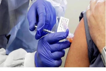 சென்னையில் தற்காலிகமாக கொரோனா தடுப்பூசி செலுத்தப்படும் 15 இடங்களின் பட்டியல் வெளியிடப்பட்டுள்ளது