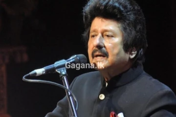 හින්දි සිනමාව ගොළු වෙයි - රසිකයන් හඩවා සදහටම නික්ම යයි - (VIDEO)