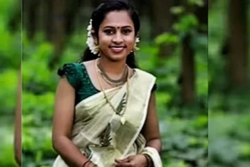 கொடுமைப்படுத்துவதாக ஆடியோ..பாத்ரூமில் பிணமாக தொங்கிய பெண் - கேரளாவை உலுக்கிய மர்ம மரணம்