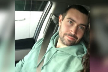 காதலியுடன் தூங்கிக்கொண்டிருந்த பிரித்தானிய விஞ்ஞானி சுட்டுக்கொலை!