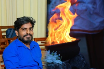 உலகில் ஒற்றைத் தமிழன் இருக்கும் வரை மாவீரர்களின் தியாகம் போற்றப்படும் : யாழ் பல்கலைக்கழக மாணவர் ஒன்றியத் தலைவர்