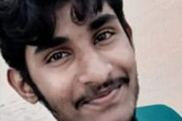 உயர்தர மாணவனின் விபரீத முடிவால் கலங்கும் குடும்பத்தினர் | Family Distraught Student Death