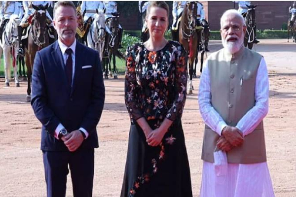 3 நாட்கள் அரசு முறைப் பயணமாக இந்தியாவுக்கு வந்தார் டென்மார்க் பிரதமர் | India World