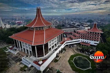 කොළඹ 7 ගොඩනැගිලි 4ක් වහාම උසාවිවලට - හිටපු ජනාධිපති මහින්දගේ නිවසත් එක්කද?