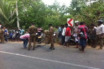கோரவிபத்தில் சிக்கி தாயும் மகனும் பலி