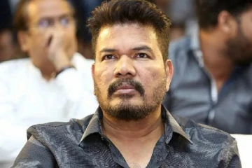 இளம் வயதில் இயக்குனர் சங்கர் எப்படி இருக்கிறார் என்று பாருங்க.. இதுவரை பலரும் பார்த்திராத புகைப்படம்