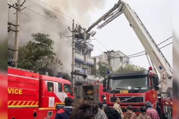 மாவனல்லை நகர் கடை தொகுதியில் ஒன்றில் தீ விபத்து : 30 கடைகள் நாசம்