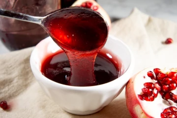 மாதுளம் பழத்தில் ஜாம் செய்து சாப்பிட்டதுண்டா? ருசியோ அலாதியானது