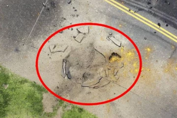 விமான நிலைய முனையத்திற்கு அருகில் திடீரென வெடித்த குண்டு! விமான சேவைகள் ரத்து