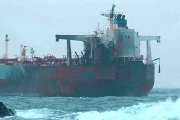 கருங்கடலில் ரஷ்ய எண்ணெய் கப்பல் மீது ட்ரோன் தாக்குதல்: துருக்கி அருகே சம்பவம்