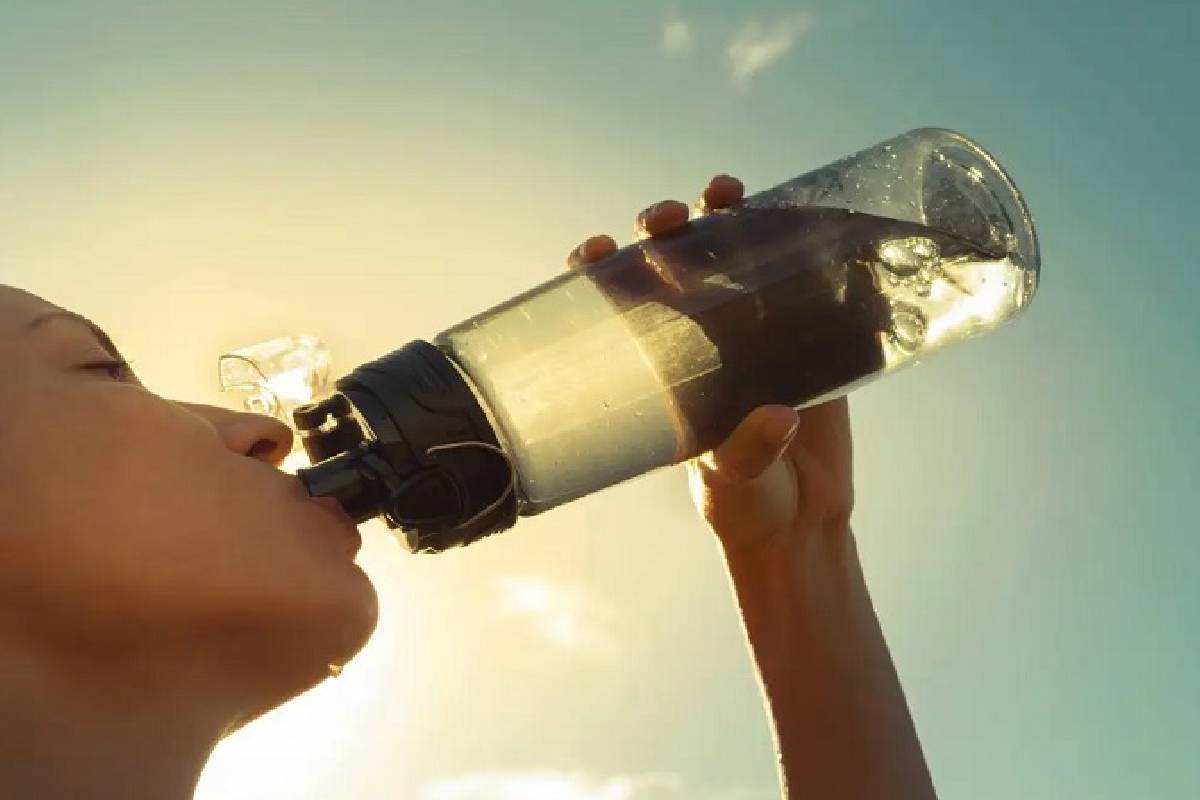 சுட்டெரிக்கும் வெயில் ; இலங்கையின் பல மாவட்டங்களுக்கு விடுக்கப்பட்டுள்ள எச்சரிக்கை | Scorching Heat Warning Issued Several Sri Lanka சுட்டெரிக்கும் வெயில் ; இலங்கையின் பல மாவட்டங்களுக்கு விடுக்கப்பட்டுள்ள எச்சரிக்கை | Scorching Heat Warning Issued Several Sri Lanka