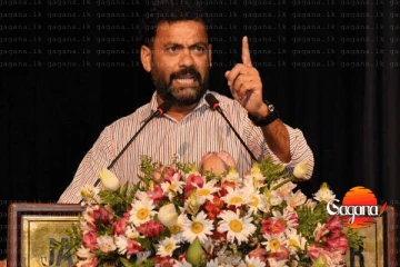 එක විසිල් හඬකින් පොහට්ටුවට ජනතාව පෙළගස්වන්න පුළුවන් - ඉන්දික අනුරුද්ධ