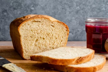 காலை வெறும் வயிற்றில் பிரட் சாப்பிட்டால் இந்த பிரச்சினைகள் எல்லாம் வருமாம்! உஷார்