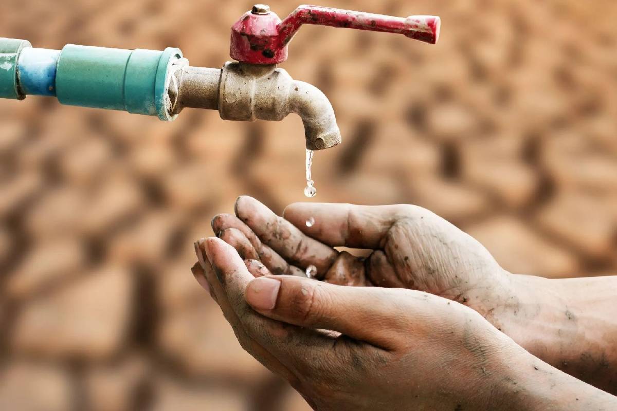 உலகில் 2.1 பில்லியன் மக்கள் குடிநீரின்றி தவிப்பு | 2 1 Billion People In The World Drinking Water உலகில் 2.1 பில்லியன் மக்கள் குடிநீரின்றி தவிப்பு | 2 1 Billion People In The World Drinking Water