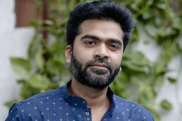 நீங்கள் இல்லாமல் நான் இல்லை: புத்தாண்டு வாழ்த்து சொன்ன சிம்பு! - தமிழ்நாடு