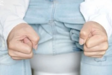 மலச்சிக்கலால் அவஸ்தையா? உங்க வீட்டிலேயே மருந்து இருக்கு