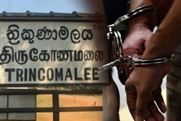 கிண்ணியாவில் சட்டவிரோத தேர்தல் சுவரொட்டிகளுடன் இருவர் கைது