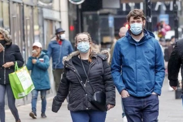 பிரித்தானியாவில் கடந்த 24 மணித்தியாலத்தில் சடுத்தகியாக உயர்ந்த கொரோனா தொற்று