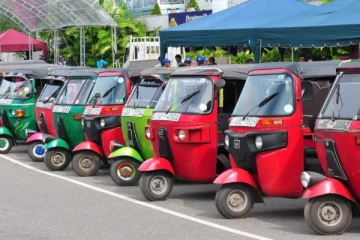 ත්‍රීරෝධ රථ ගාස්තු පහල දැමීම සම්බන්ධයෙන් ගත් අලුත්ම තීරණය මෙන්න.