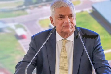 ரணில் பிரச்சார கூட்டத்தில் பதற்ற நிலை... துப்பாக்கி ரவையுடன் இளைஞன் கைது!