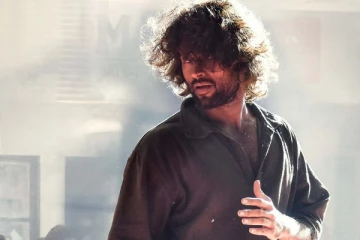 பழைய ட்விட்டை வைத்து விஜய் தேவரகொண்டாவை கலாய்க்கும் நெட்டிசன்கள்! இதுக்கு இப்படி ஒரு பில்டப்பா..