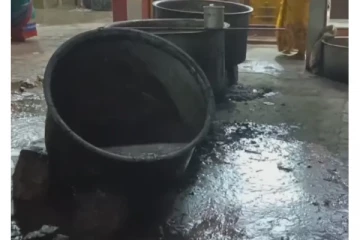 திடீர் வலிப்பு - கூழ் அண்டா மீது விழுந்த முதியவர்...நேர்ந்த விபரீதம்!