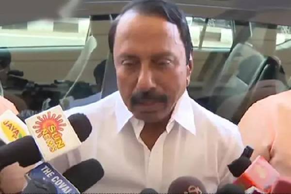 செங்கோட்டையன் டெல்லி பயணம்; என்ன காரணம்? அவரே சொன்ன விளக்கம்! | Sengottaiyan Visit Delhi For Admk Alliance