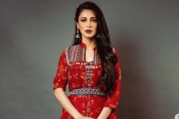 அட நம்ம ஸ்ருதிஹாசனா இது, 20 வயதில் எப்படி இருந்துள்ளார் பாருங்க- அவரே வெளியிட்ட புகைப்படம்