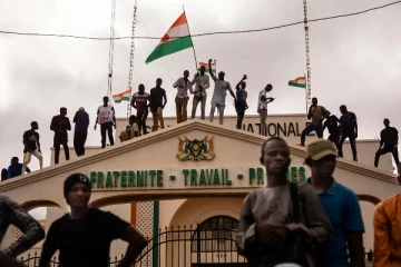 வன்முறை வெடித்துள்ள நைஜர் நாட்டில் சிக்கியுள்ள வெளிநாட்டவர்கள்: இந்தியாவுக்கு பிரான்ஸ் செய்துள்ள உதவி