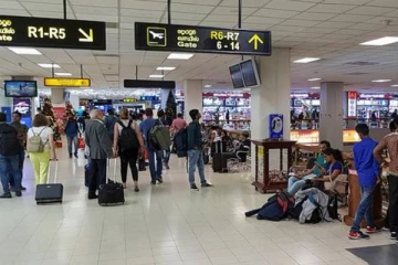 துபாயிலிருந்து கட்டுநாயக்க விமான நிலையம் வந்த இலங்கையர் அதிரடி கைது!