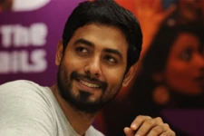 பிக் பாஸ் ஆரியின் புதிய படத்தின் First லுக்.. டைட்டில் என்ன தெரியுமா? இதோ