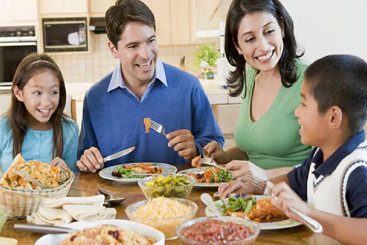 தினமும் உணவுக்குப் பிறகு ஒரு கிராம்பு சாப்பிட்டால் உடலுக்கு என்ன பலன்? | Benefits Of Eating A Clove After Meals Every Day