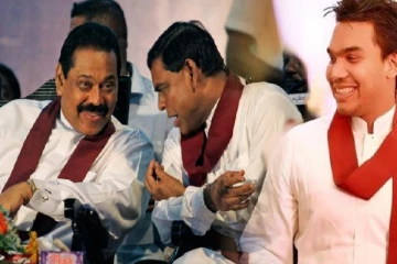மகிந்த, பசில் மற்றும் நாமல் கடும் மந்திராலோசனை