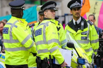 லண்டனில் ஆபத்தான நபராக ஒருவர் அறிவிப்பு... வெளியான புகைப்படம்