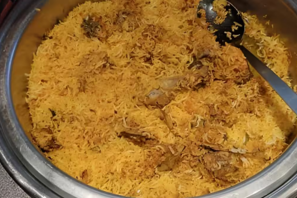 பிரியாணி விற்பனையில் ரூ.70,000 கோடி மோசடி - காட்டிக்கொடுத்த AI | Ai Found 70000 Cr Tax Evasion In Briyani Shops