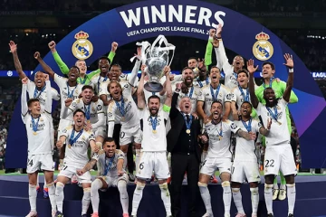 சம்பியன்ஸ் லீக் கிண்ணத்தை கைப்பற்றிய ரியல் மெட்ரிட்