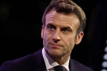 ஜனாதிபதி மீது இடம்பெற்ற தக்காளி தாக்குதல்