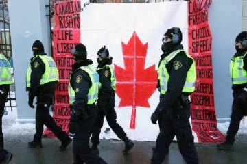 கனடாவில் கத்திக்குத்து தாக்குதலில் 10 பேர் பலி! அவசரகால நிலைமை பிரகடனம்