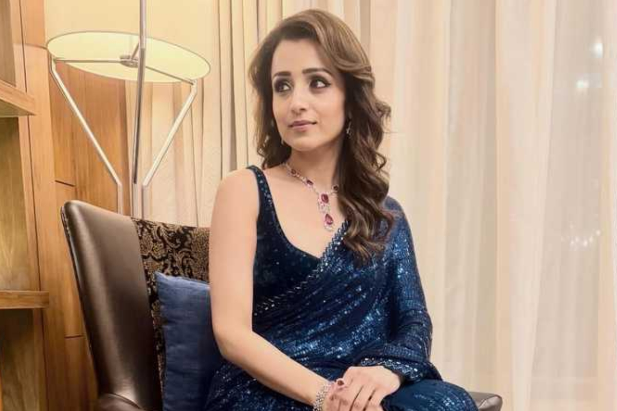 சென்னை வந்த திரிஷா, பத்திரிகையாளர்களை கண்டுக்காமல் சென்றார் | Trisha Not Answered To Reporters