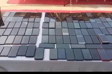 ஆந்திராவில் பொதுமக்களிடம் செல்போன் திருட்டில் ஈடுபட்ட 7 பேர் கைது